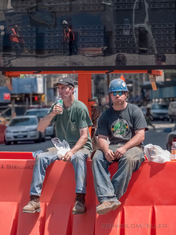 Arbeiter auf der Baustelle der Gedenkstätte World Trade Center Memorial