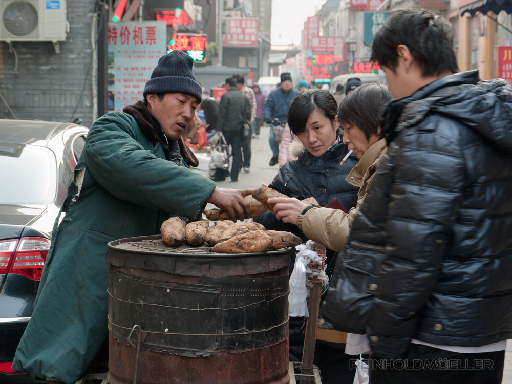 Süßkartoffelverkauf in Peking 2011